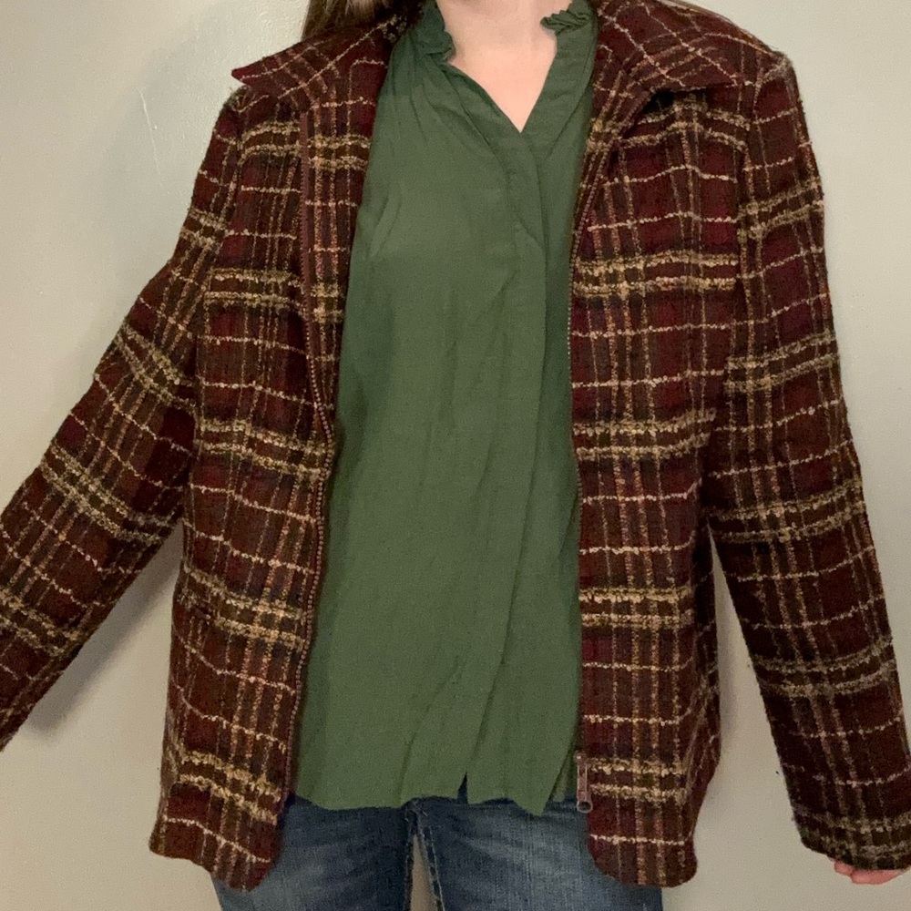 Sag Harbor plaid casual blazer w/zip. - Picture 4 of 7